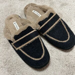 Faux fur mule slipper